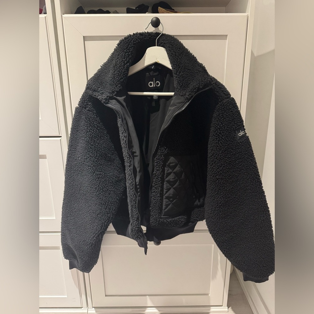ALO Yoga - Sherpa Edge Jacket